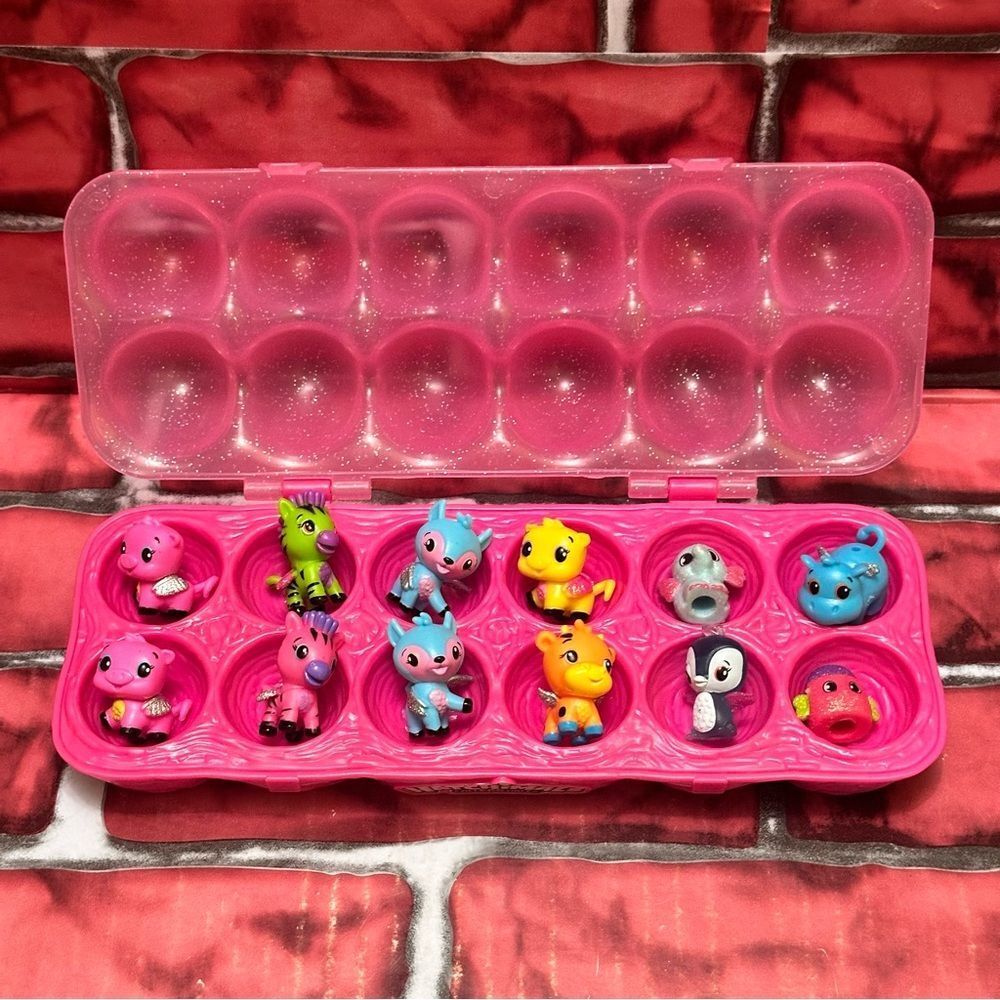 Hatchimals pink egg carton sparkle w/figures